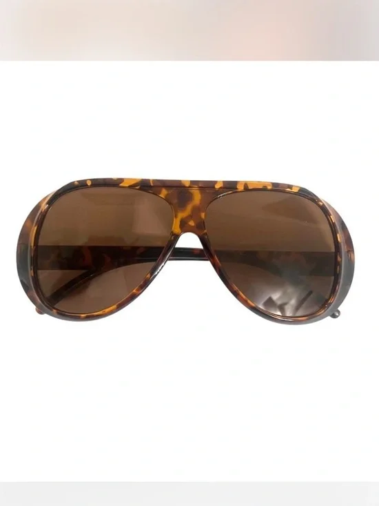 🔥🔥🆕Stylish Brown Leopard Aviator Sunglasses blue gradient lens - Picture 7 of 7